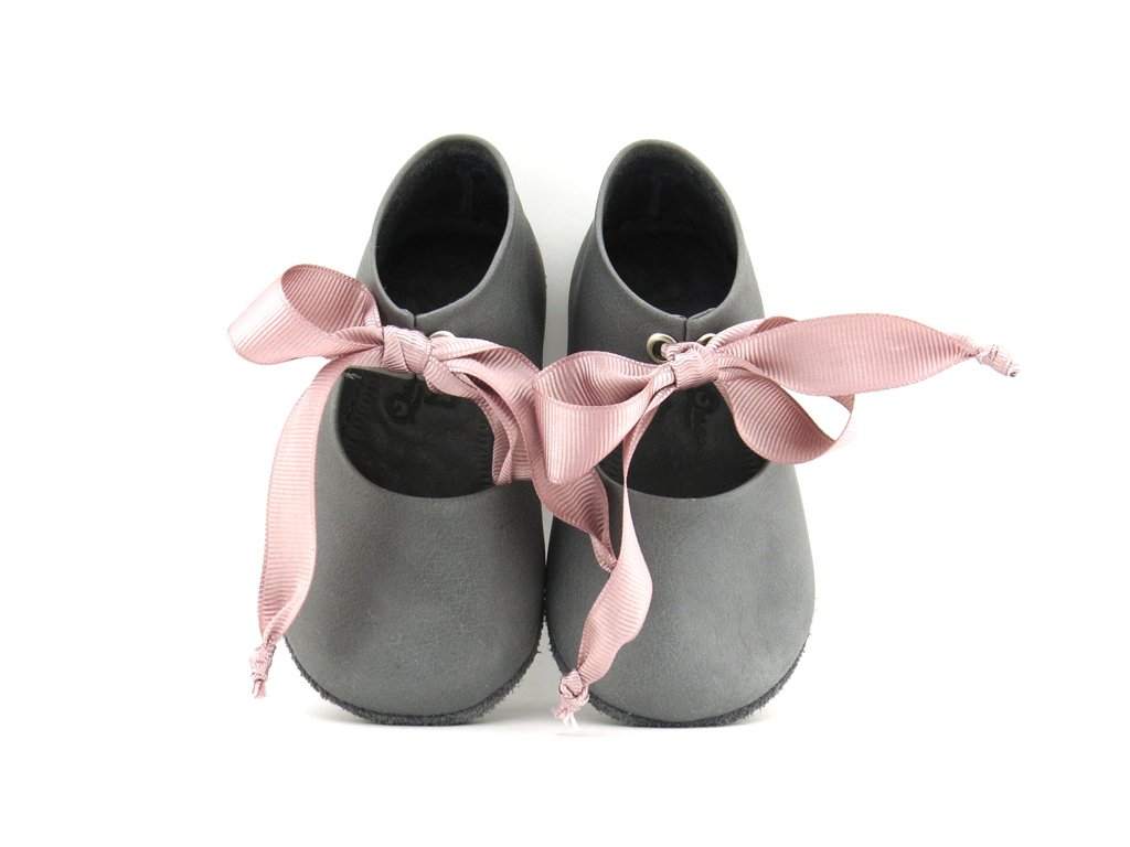 patik-little-loop-gri-pembe-img-9332-4000x3000-4000x3000